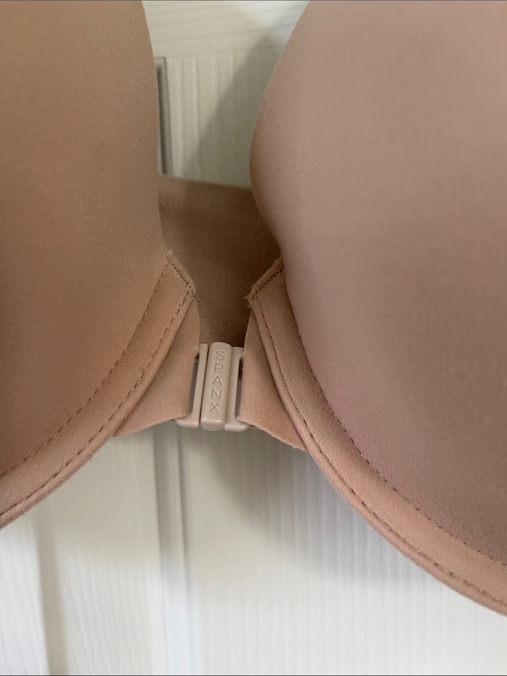 SPANXsmooth® Bra-llelujah!®
Lightly Lined Full Coverage Bra - Picture 6 of 10
